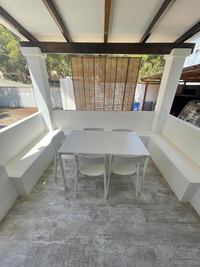 Apartamentos Verdera เอสปุญอลส์ ภายนอก รูปภาพ