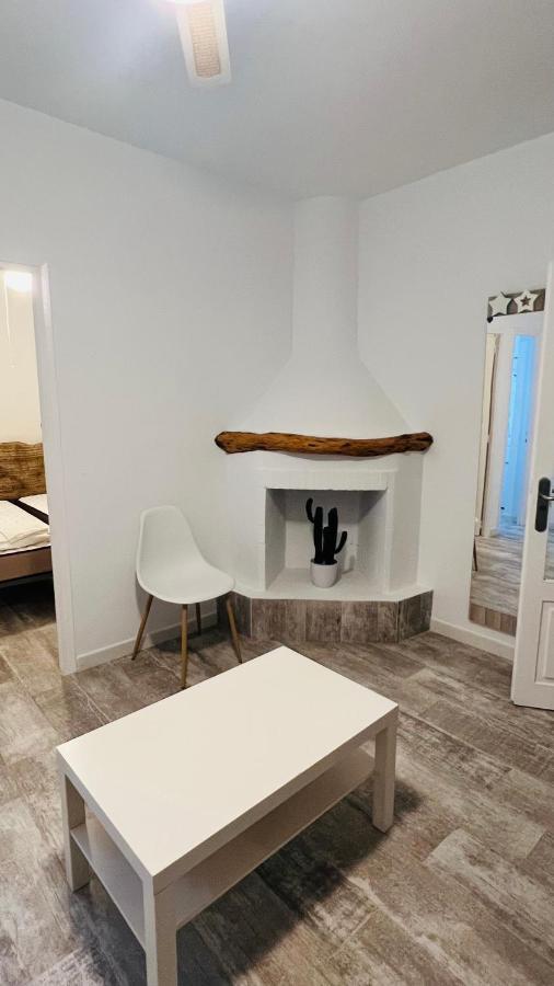 Apartamentos Verdera เอสปุญอลส์ ภายนอก รูปภาพ