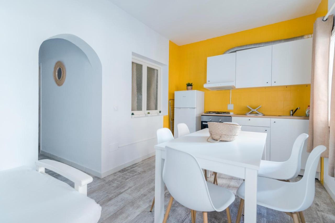Apartamentos Verdera เอสปุญอลส์ ภายนอก รูปภาพ