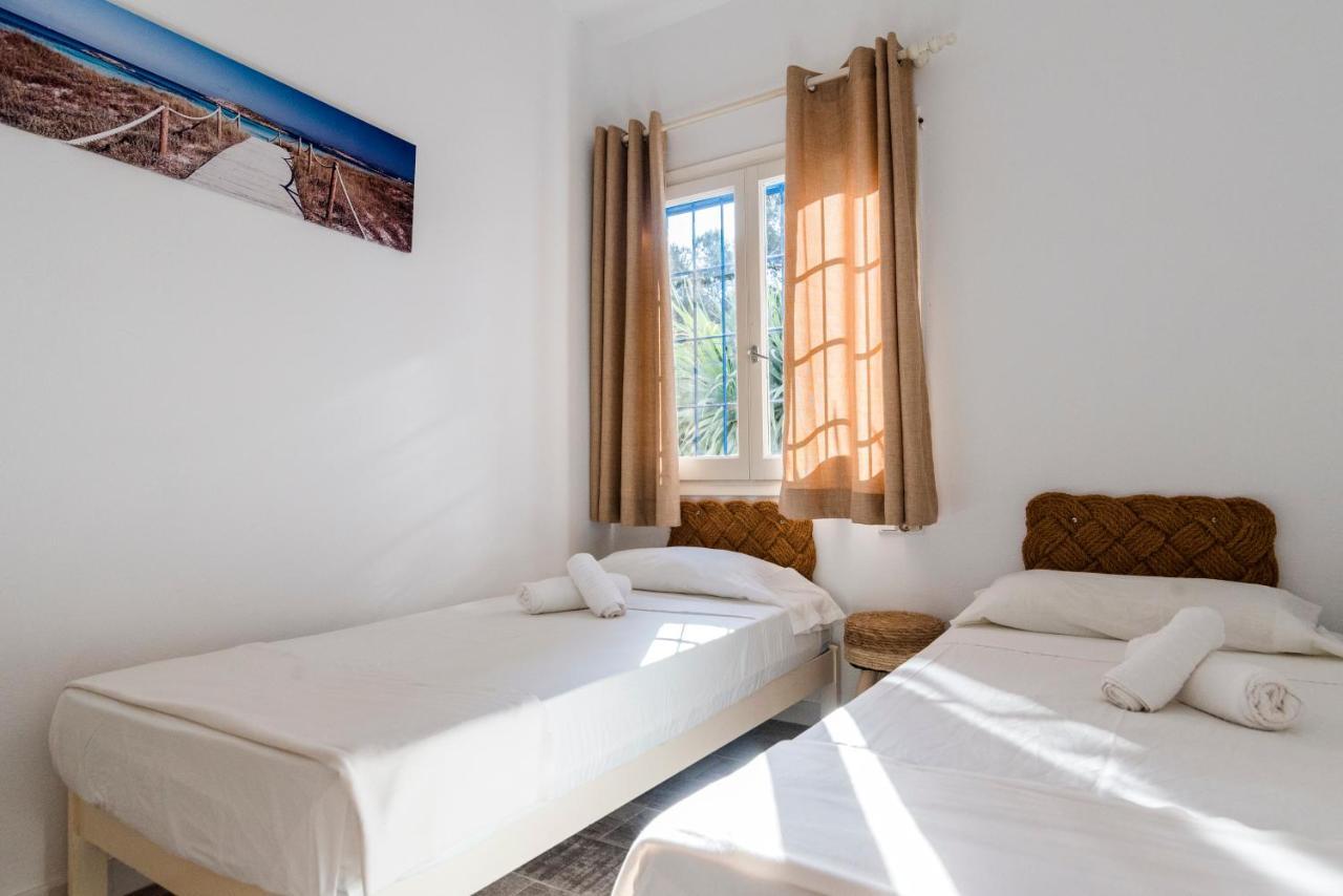 Apartamentos Verdera เอสปุญอลส์ ภายนอก รูปภาพ