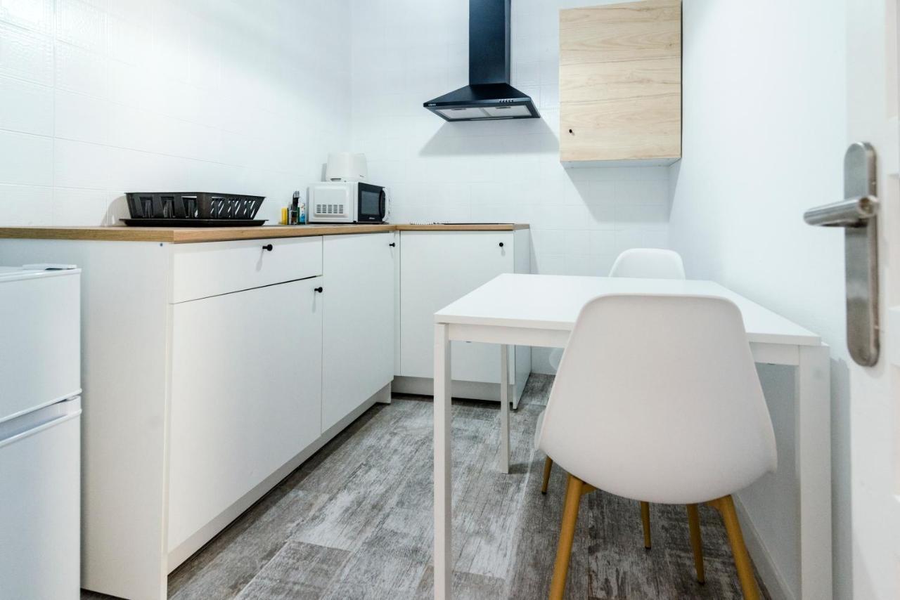 Apartamentos Verdera เอสปุญอลส์ ภายนอก รูปภาพ
